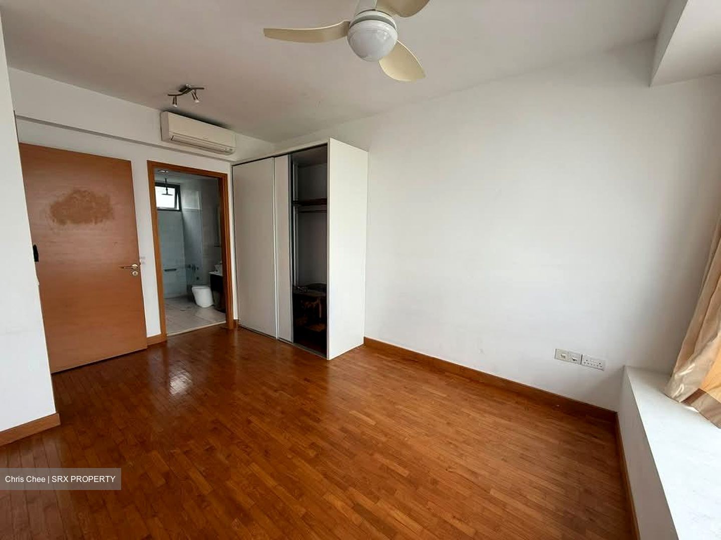 Centro Residences (D20), Condominium #580518941